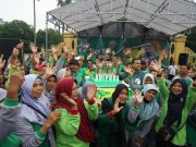 Pemkab Blora Kirabkan 2 Piala Adipura dan Naikkan Honor Petugas Penyapu Jalan Keliling