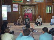 Kelompok 113 KKN UNS Menggelar Sosialisasi dan Pelatihan Pembuatan Pupuk Bionuklir di Desa Delingan Karanganyar