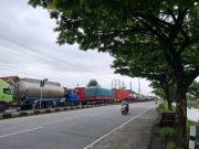 Mengular Macet Pantura Demak-Semarang Puluhan Kilometer hingga Demak Kota