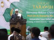 Rektor Unissula Ajak Civitas Akademika untuk Bersedekah