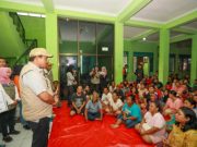 Pj Gubernur Jateng Serahkan Bantuan Rp293 Juta Lebih untuk Korban Banjir Grobogan