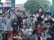 Membumikan Pantomim di Bumi Kartini