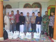 Komunitas Rumah Sedekah dan YBM PLN UIK TJB Berbagi Bingkisan Ramadahan