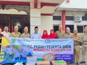 Disdikpora dan Komunitas Penggerak Jepara Sinergi Donasi Peserta Didik Korban Banjir Demak