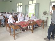 ‘PWI Goes to School with Pertamina’ Picu Pelajar SMK PGRI Blora Jadi Wartawan