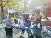 Operasi Keselamatan di Kaliwangan Blora, Warga Bisa Langsung Bayar Pajak Kendaraan