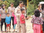 Polres Jepara Berikan Layanan Kesehatan dan Trauma Healing Korban Banjir Dorang
