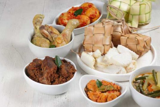 Tiga Jenis Makanan Yang Wajib Dihindari Para Penderita Maag Saat Berpuasa