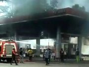 Mobil Sedan Terbakar di Pompa Bensin Ngadirojo Wonogiri