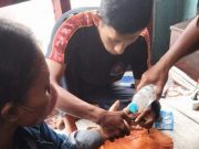 Datang dengan Wajah Berak, Pulang Melempar Senyum Ngakak