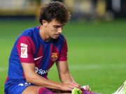 Persilakan Penyerang Ini Bertahan di Camp Nou