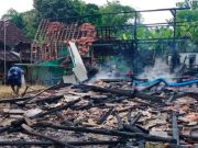 Naas Menjelang Lebaran, Sebuah Rumah di Pulokulon Grobogan Ludes Terbakar