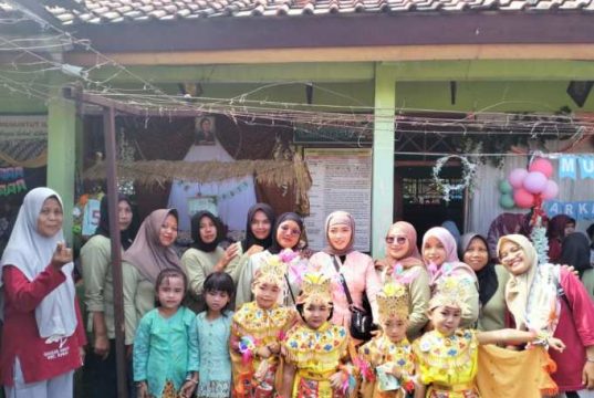 Ratusan Peserta Tampil di Lomba Senam Aerobik dan Kreativitas Wirausaha
