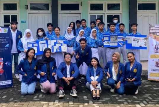 Mahasiswa Ilkom USM Adakan Pelatihan Jurnalistik Digital di SMA Institut Indonesia