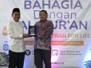 JNE Terima Penghargaan Tebar Sejuta Al-Qur’an dari Baitul Maal Hidayatullah