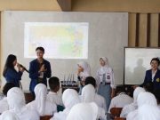 Mahasiswa Ilkom USM Beri Pelatihan Menulis Script pada Siswa SMKN 1 Semarang
