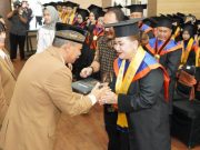 Ikuti Yudisium FISIP Undip, Mbak Ita Berharap Wisudawan Berikan Kontribusi Lebih untuk Masyarakat