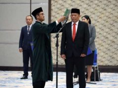 Prof Suharnomo Dilantik Jadi Rektor UNDIP, Komitmen Tidak Akan Naikkan UKT
