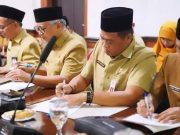 Pantun Jangan Lupa Beli Beras, Mewarnai Penandatanganan Pakta Intergritas