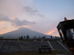 Bersenja Ria di Embung Bansari, Memandang Bintang-Bintang dari Punggung Gunung Sindoro