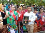 Even 6.300 Perempuan Berkebaya Minum Kopi Meriah