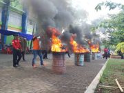 PT Pura Latih Anggota Ormas Keterampilan Penanggulangan Kebakaran