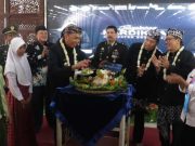 Tumpeng Hardiknas Brebes Pecahkan Rekor MURI