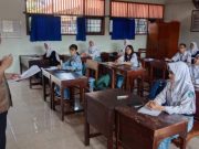 Ratusan Siswa SMA Berebut Tiket ke FLS2N