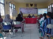 Tim PkM USM Beri Pelatihan Pajak Penghasilan ke UMKM Tambakrejo