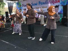 Ratusan Murid SD Flash Mob Tari Barongan