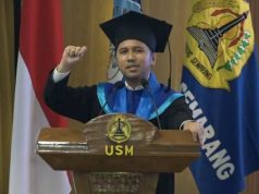 Wagub Jatim Emil Elestianto Dardak Diwisuda sebagai Lulusan Terbaik PWK USM