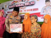 Bakti Religi, Serahkan Hewan Kurban dan Bagi Sembako