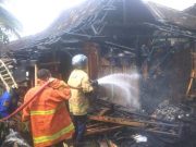 Kandang Kambing dan Rumah Dapur Ludes Terbakar