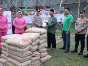 Polres Kudus Bantu Pembangunan Masjid At-Tauhid Ponpes Muhammadiyah Singocandi