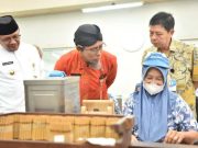 Pemprov Jateng Salurkan Bantuan Dana Bagi Hasil Cukai Hasil Tembakau kepada 32 Ribu Pekerja