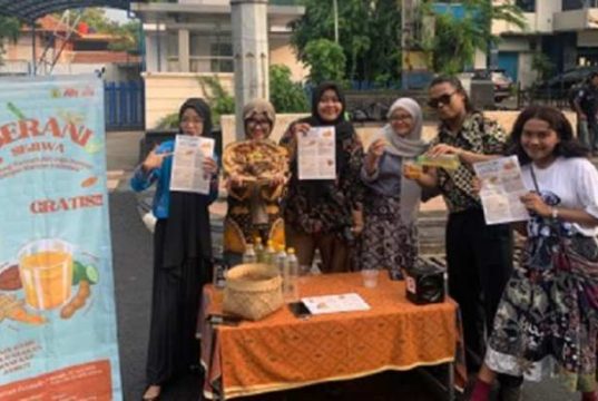 Mahasiswa Ilkom USM ‘Berani Sejiwa’ di CFD Simpanglima