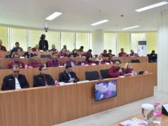 Ketua KIP Jateng Beri Kuliah Mahasiswa Magister Hukum USM
