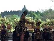 Candi Borobudur Jadi Saksi Pernikahan Najla Anjani Mahendra dengan Syah Sema Amukti Pernikahan di Candi Borobudur