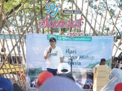 Di Pantai Pj Sunset, Pj Bupati Jepara Gelar Aksi Bersih Pantai