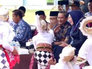 Pertemuan Akbar Guru Dimeriahkan Tari Kethek Ogleng