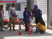 41 Karyawan PMI Kebumen Berlatih Gunakan Apar