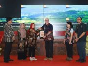 Dua Asesor Unesco Lakukan Validasi Lapangan Menuju Geopark Global