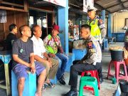 Menggelar Patroli Humanis di Terminal Angkot