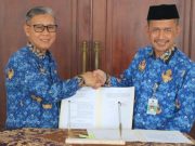Pemkot Tegal Serahkan Dana Hibah Kegiatan Keagamaan ke Kemenag