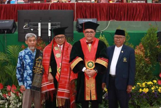 Junimart Girsang Raih Gelar Profesor di Unissula