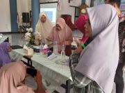 Inspiratif! Tim Dosen Ajarkan Pembuatan Gel Lidah Buaya Atasi Penyakit Kulit