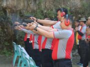 106 Personel Polres Kebumen Berlatih Menembak di Tebing Gemeksekti