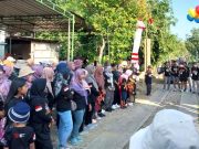 Jalan Sehat Tujuhbelasan Berhadiah Motor dan Kambing