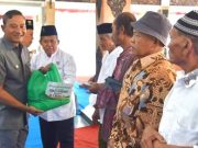 Sembako Tujuhbelasan untuk Abang Becak dan Kusir Dokar
