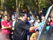 Pacitan Menggambar Bersama SBY di Pantai Pancer Door